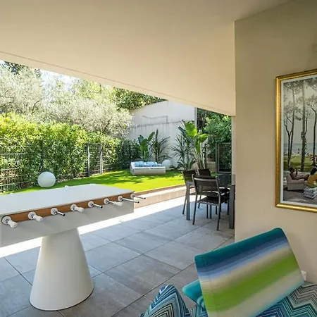 Exceptionnel !! Avec Jardin Privatif. Apartment